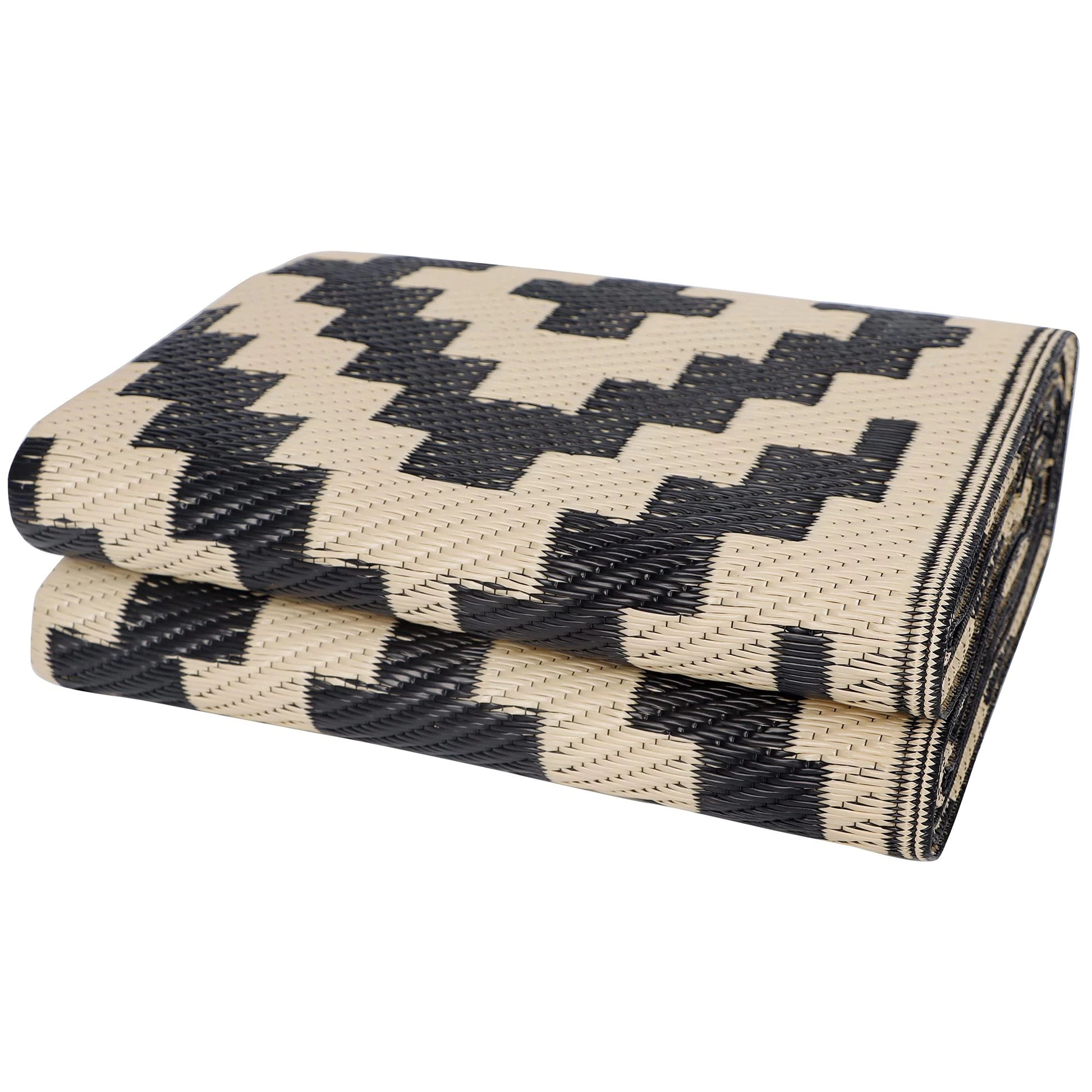 6 x 9 ft Reversible outdoor rug for RV's and campsites