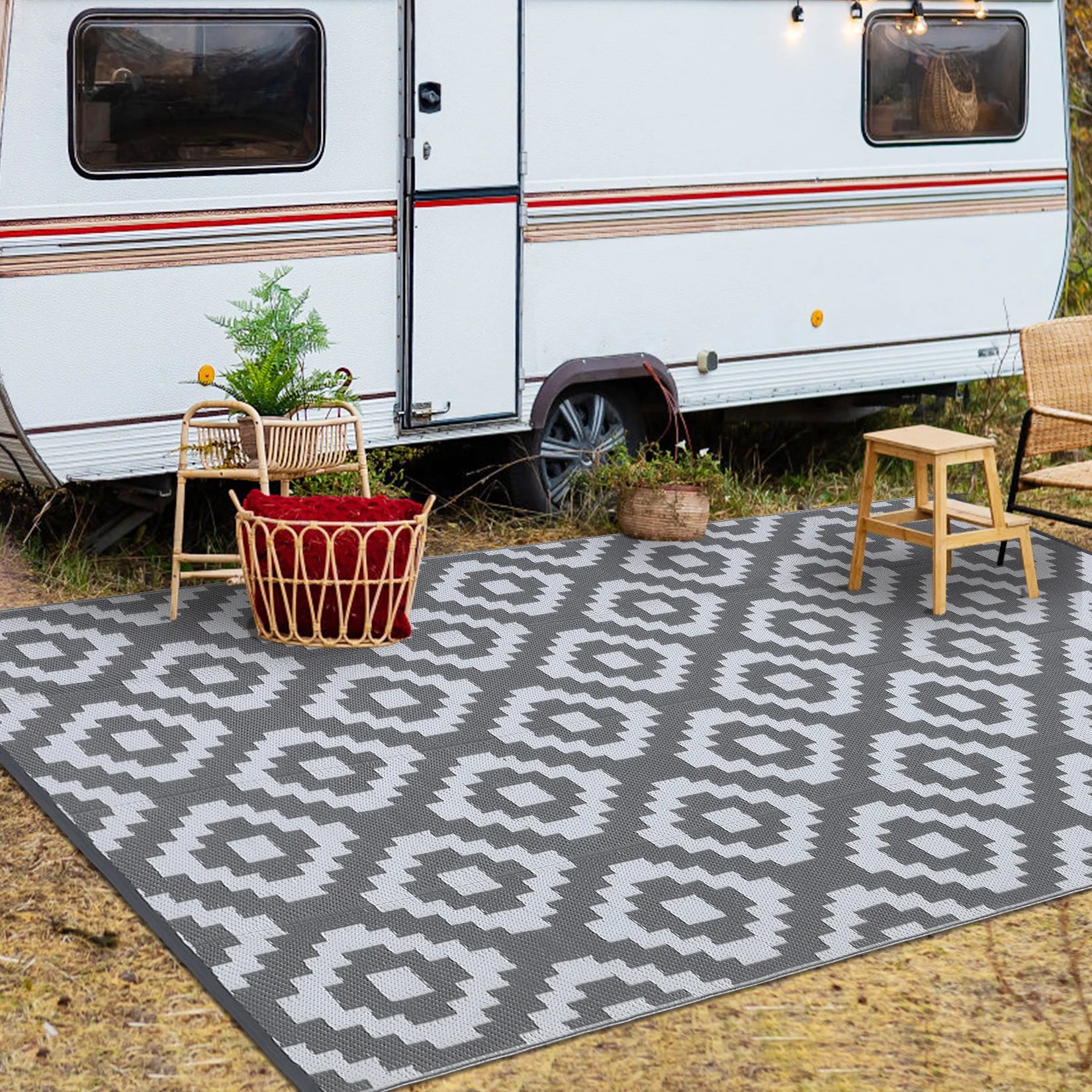 Outdoor Rug Plastic Straw Rug Modern Geometric