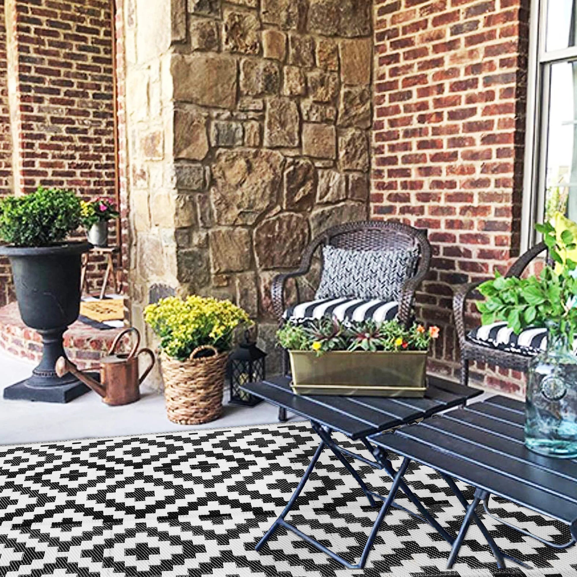 6 x 9 ft Reversible outdoor rug for RV's and campsites