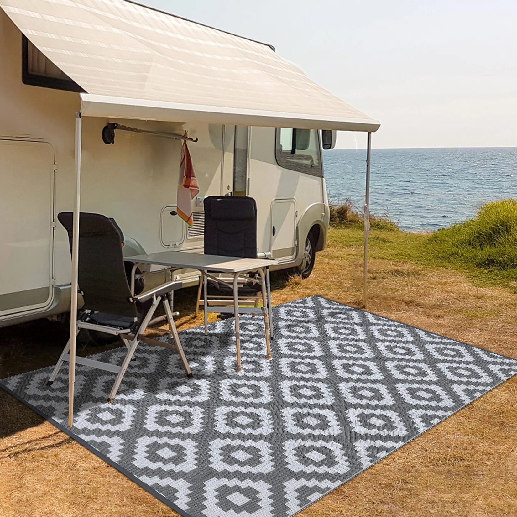 Outdoor Rug Plastic Straw Rug Modern Geometric
