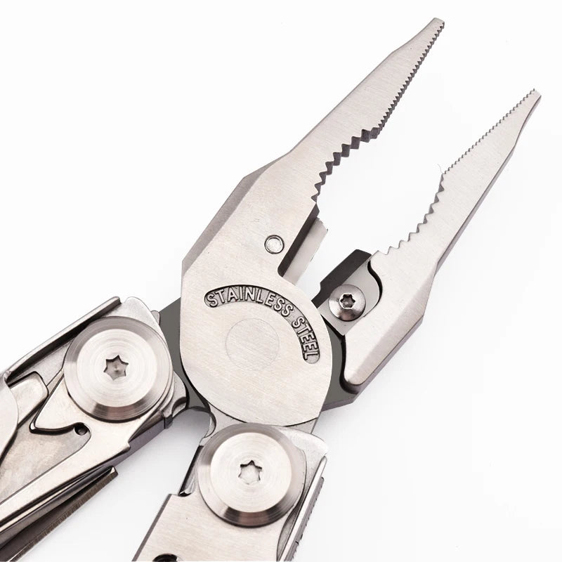 Multi tool with case and replaceable parts